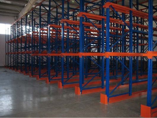 Beli Metal double side Drive In Pallet Racking untuk cold store, pallet Shelving Racks pembuatan online