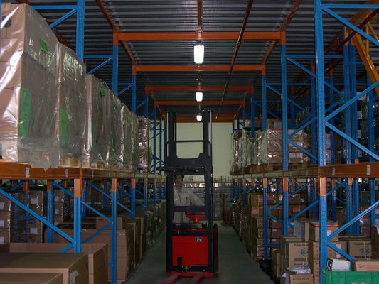 Beli Pallet Tugas Berat Industri Rack Spray Painting dengan Lantai Mezzanine Stock pembuatan online