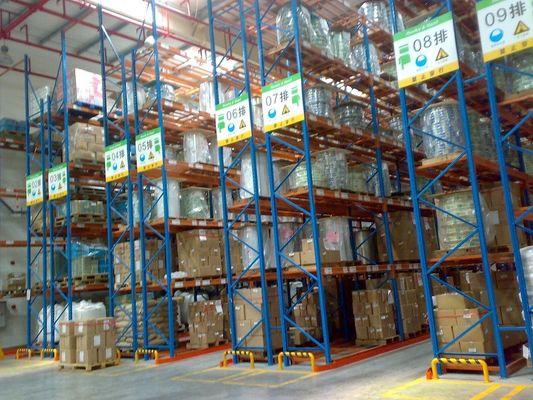 Rak Pallet Industri Lorong Tugas Berat yang Dapat Disesuaikan Sangat Sempit Untuk Pusat Logistik